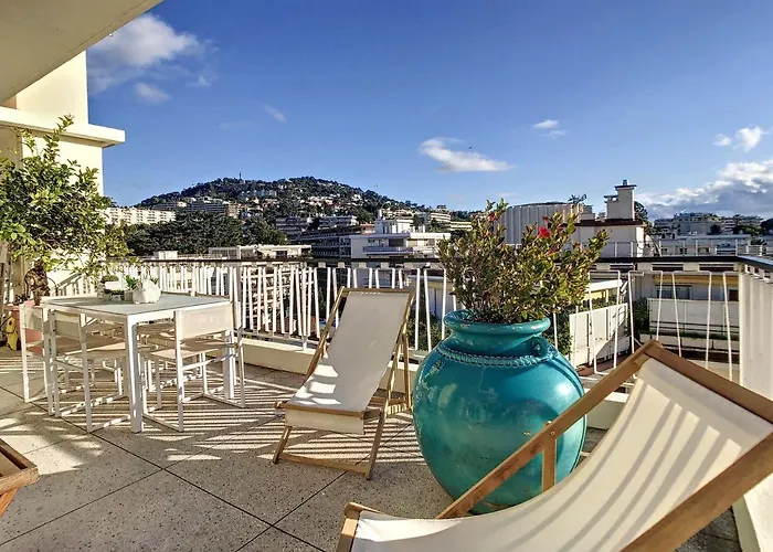 Penthhouse 2 Bedroom Apartment 2 Mins From The Croisette 335