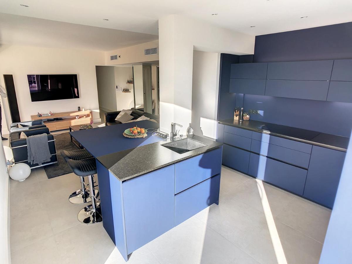 Penthhouse 2 Bedroom 2 Mins From The Croisette 335 Cannes